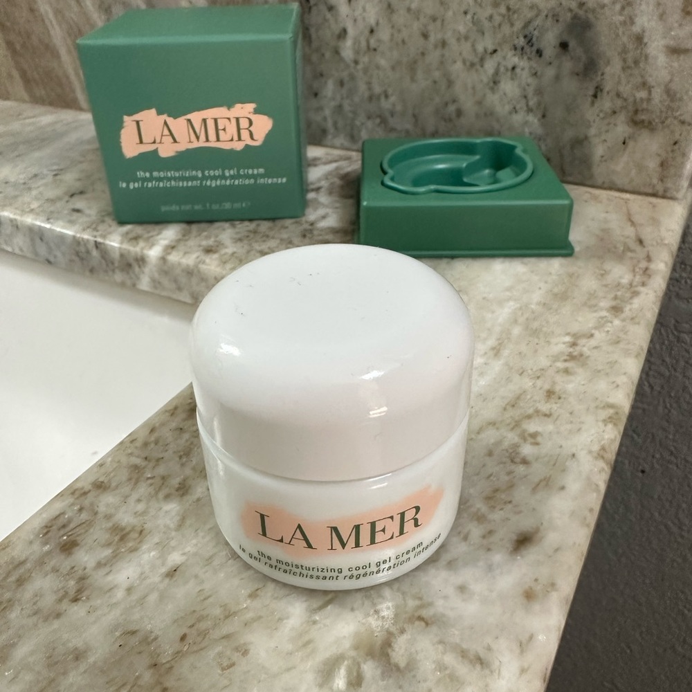 EMPTY La Mer glass jar!
